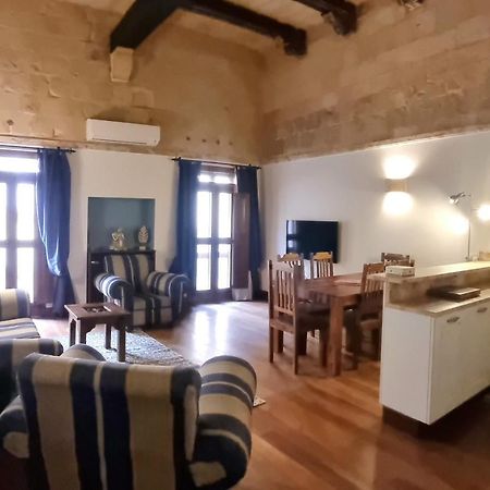 Vallettacharme - 2 Bedrooms Flat In The Heart Of The City المظهر الخارجي الصورة